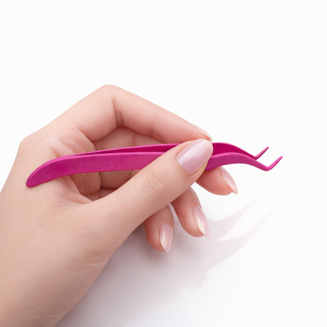 Applicator tweezers for cluster lashes. Apply lashes safely with our lash application. Makeup Cosmetic